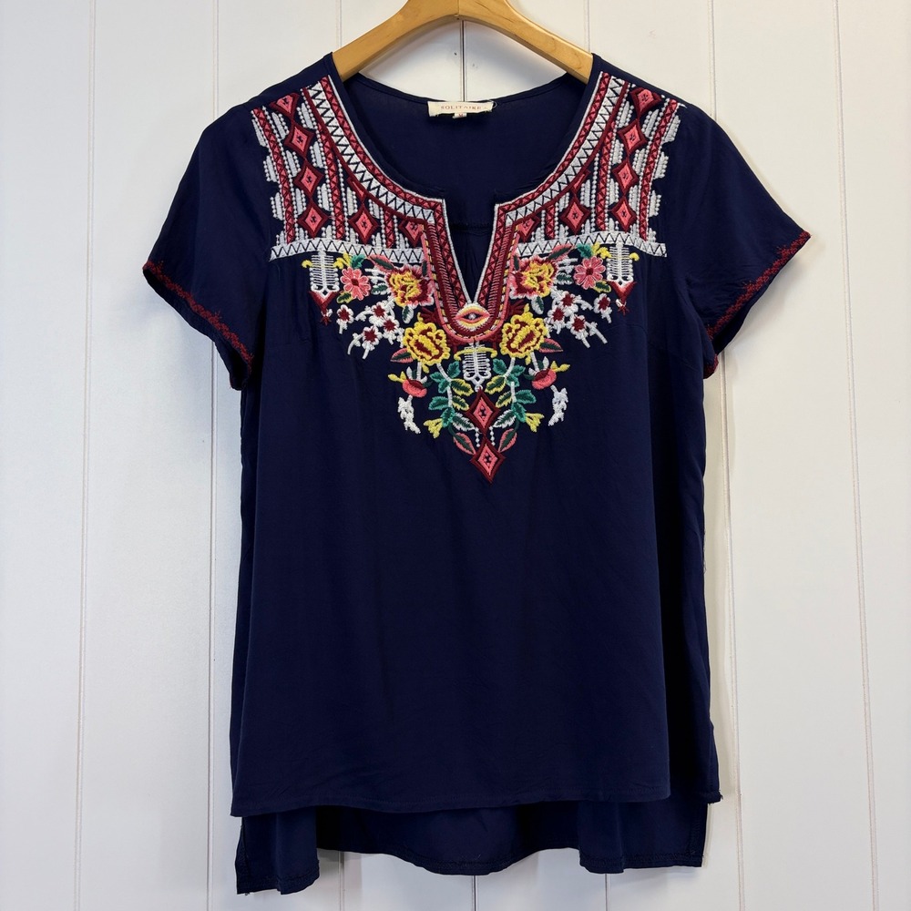 Solitaire Festival Boho Floral Embroidered Top Women Size M Artsy Hippie Chic